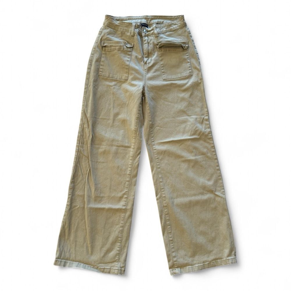 Dokotoo tan cargo jeans • size 8
